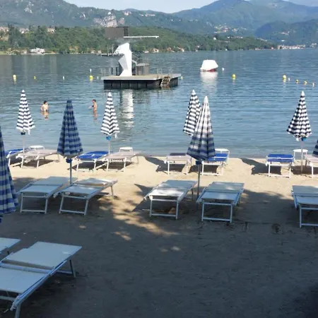 Skylab Guest house Gozzano