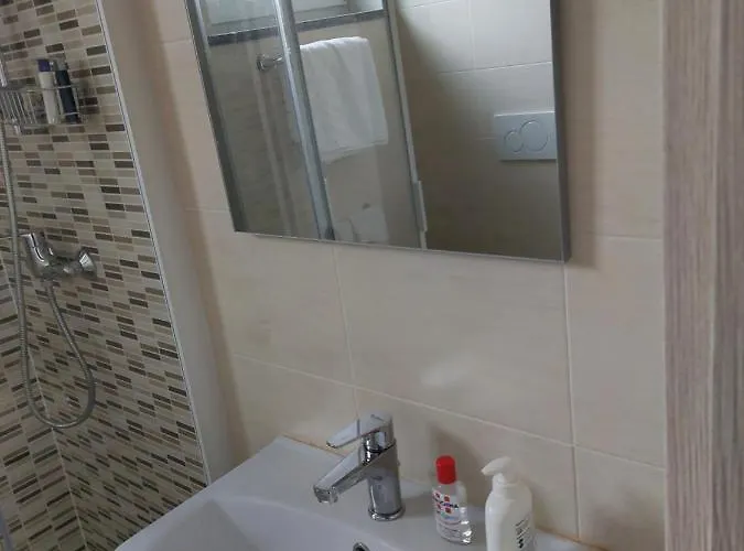 Skylab Affittacamere 3*